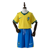 Camisa de Futebol Brazil + Shorts Kit Nike 2026 Principal - Kit Infantil
