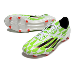 Chuteira Campo FG Adidas F50 Adizero Branca e Verde