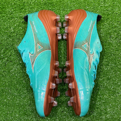 Chuteira Campo Mizuno Alpha FG Azul Claro Tamanho 43.5