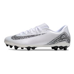Chuteira Campo Nike Zoom Mercurial Vapor 16 Academy AG Branca e Preta