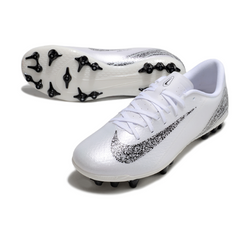 Chuteira Campo Nike Zoom Mercurial Vapor 16 Academy AG Branca e Preta