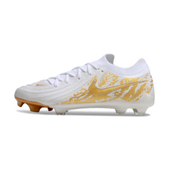 Chuteira Campo FG Nike Phantom GX2 Elite Branca e Dourada