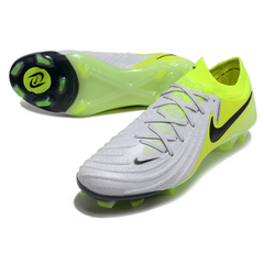 Chuteira Campo Nike Phantom GX2 Elite FG Mad Voltage Pack
