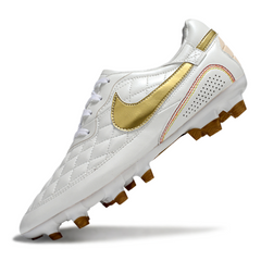 Chuteira Campo Nike Tiempo R10 Legend Elite FG Branca e Dourada