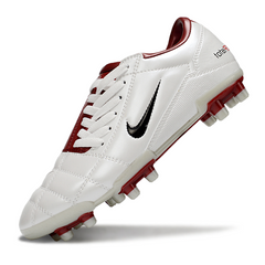 Chuteira Campo Nike Total 90 III FG Branca e Vermelha