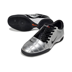 Chuteira Futsal IC Nike Total 90 III Prateada e Preta Indoor