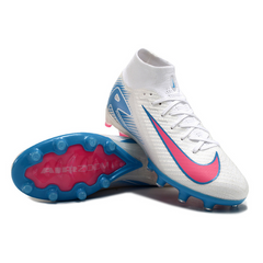 Chuteira Infantil Campo Nike Air Zoom Mercurial Superfly 10 Elite AG Branca, Azul Claro e Rosa