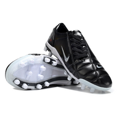 Chuteira Infantil Campo Nike Total 90 III FG Preta