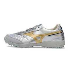 Chuteira Society Mizuno Morelia Neo 4 TF Prata e Dourada