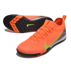 Chuteira Society TF Nike Zoom Mercurial Vapor 16 Pro Laranja e Amarela