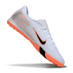 Chuteira Society TF Nike Zoom Mercurial Vapor 16 Academy Branca e Laranja
