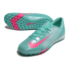 Chuteira Society TF Nike Zoom Mercurial Vapor 16 Academy Light Azul e Rosa