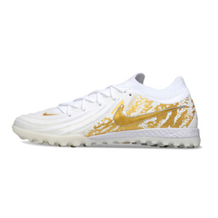 Chuteira Society TF Nike Phantom GX2 Elite Branca e Dourada