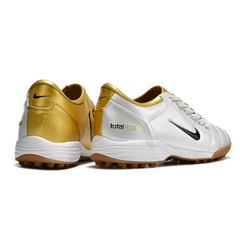 Chuteira Society TF Nike Total 90 III Cinza e Dourada