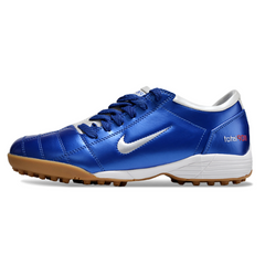 Chuteira Society TF Nike Total 90 III Azul e Branca