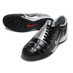Botas de fútbol Nike Total 90 III TF Society en color negro y plateado