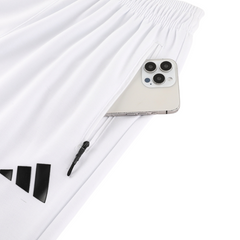 Cappotto e pantaloni bianchi Adidas Cold Set