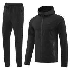 Conjunto de Frio Nike Preto com Casaco e Calça