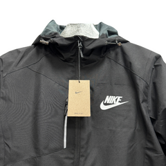 Jaqueta Corta-Vento Nike Preta