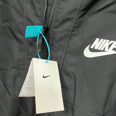 Jaqueta Corta-Vento Nike Preta