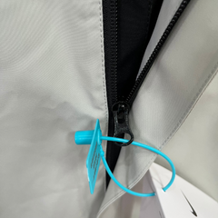 Jaqueta Corta-Vento Nike Preta e Cinza