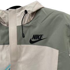 Jaqueta Corta-Vento Nike Verde e Bege