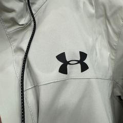 Jaqueta Corta-Vento Under Armor Cinza