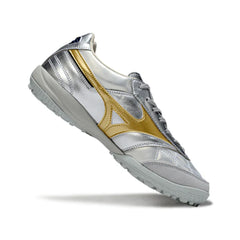 Chuteira Society TF Mizuno Morelia Neo 4 Prateada e Dourada