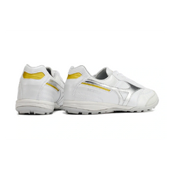 Chuteira Society TF Mizuno Morelia Sala Branca e Prateada