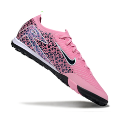 Chuteira Society Nike Zoom Mercurial Vapor 16 Elite TF Preto e Rosa