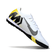 Chuteira Society Nike Zoom Mercurial Vapor 16 Elite TF Branco e Amarelo Mbappe Pack