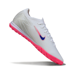 Chuteira Society Nike Zoom Mercurial Vapor 16 Elite TF Branco, Rosa e Azul