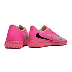 Chuteira Society Nike Phantom 6 Academy TF Rosa