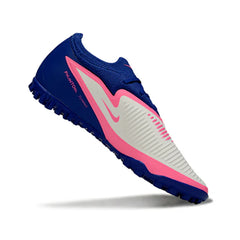 Chuteira Society TF Nike Phantom 6 Pro Branca, Azul e Rosa Infantil