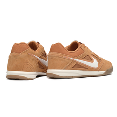 Chuteira Futsal IC Nike SB Gato X Supreme Marrom