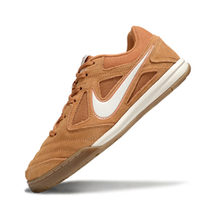 Chuteira Futsal IC Nike SB Gato X Supreme Marrom