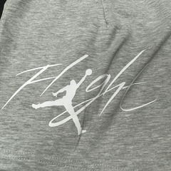 Short Jordan Flight Cinza