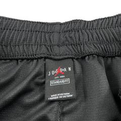 Shorts Jordan Preto e Branco