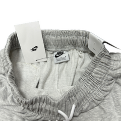 Shorts Nike Cinza