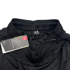 Shorts Under Armour Preto e Branco