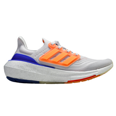 Zapatillas Adidas Ultraboost Light en blanco, azul y naranja