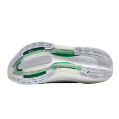 Zapatillas Adidas Ultraboost Light en blanco y verde