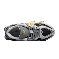 Tênis New Balance 9060 Branco e Preto