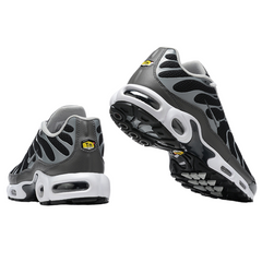 Tênis Nike Air Max Plus TN Iron Grey