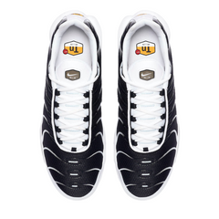 Tênis Nike Air Max Plus TN Preto e Branco