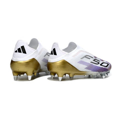 Chuteira Campo Molhado SG Adidas F50 Elite Sem Cadarço Branca, Roxa e Dourada