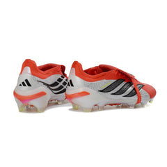 Chuteira Campo FG Adidas Predator 26 Elite Laranja e Branca
