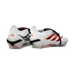 Chuteira Campo FG Adidas Predator 26 Elite Com Língua Branca e Preta