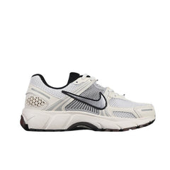 Tênis de Corrida Nike Air Zoom Vomero 5 Bege e Marrom