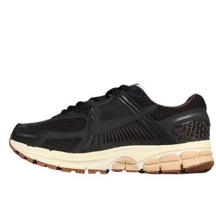 Tênis de Corrida Nike Air Zoom Vomero 5 Preto e Bege